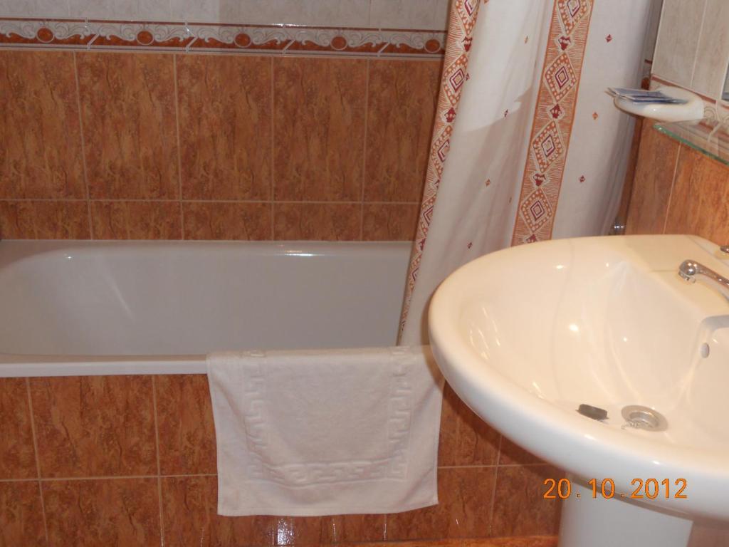 Hostal Restaurante Hermanos Zamora Palma del Río Pokój zdjęcie
